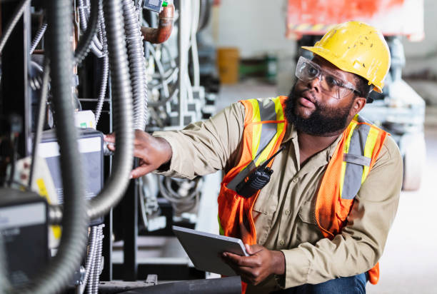  Ishpeng, MI Electrician Pros